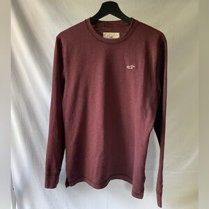 Holister men’s medium long sleeve crew knit shirt